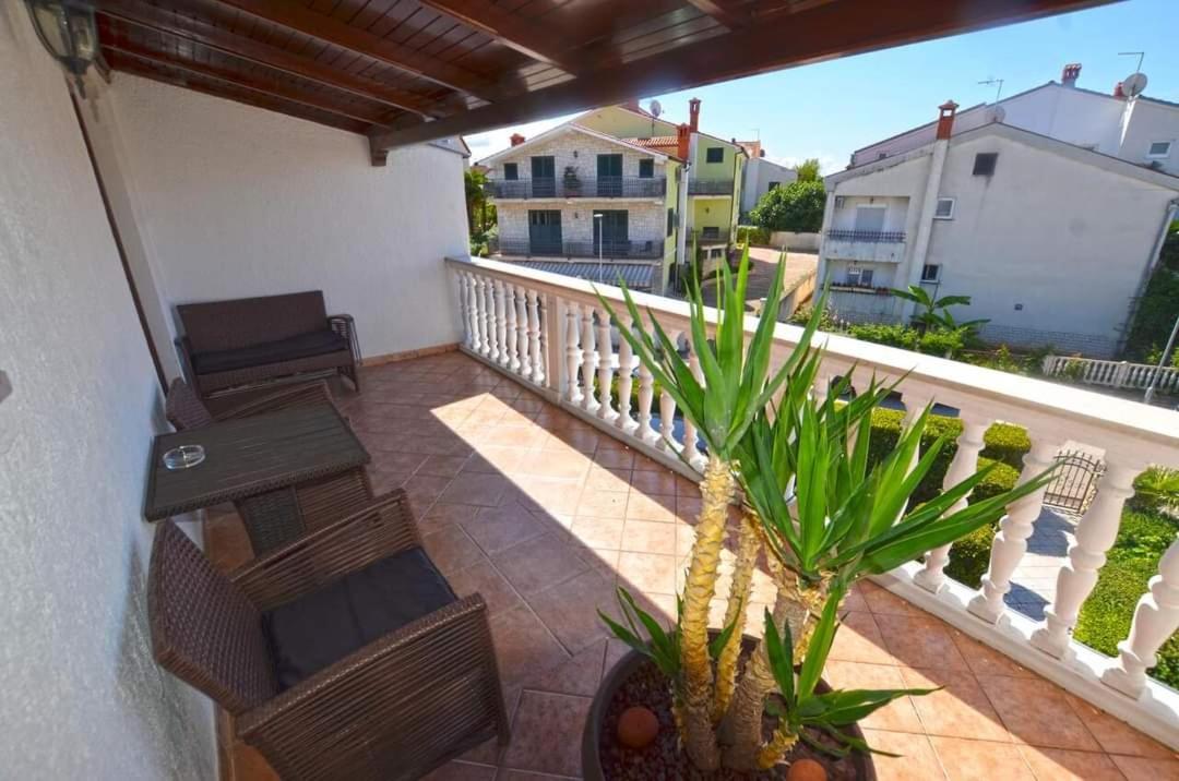 Tony Apartments Rovinj Exterior photo